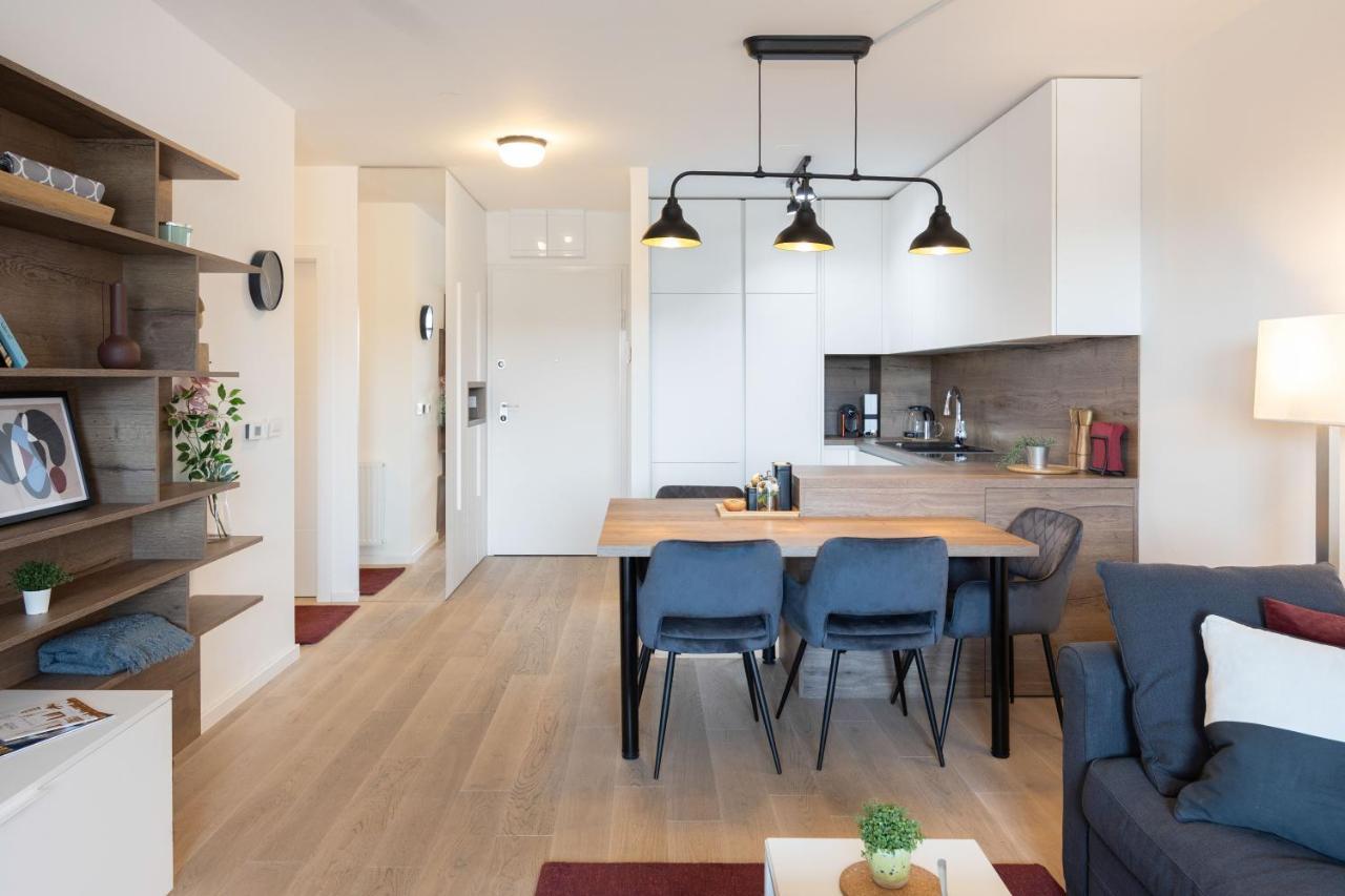 Stylish 2Bdr Apartment- Free Garage زغرب المظهر الخارجي الصورة